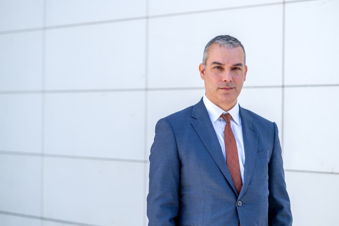 Dr. Kostis Chlouverakis